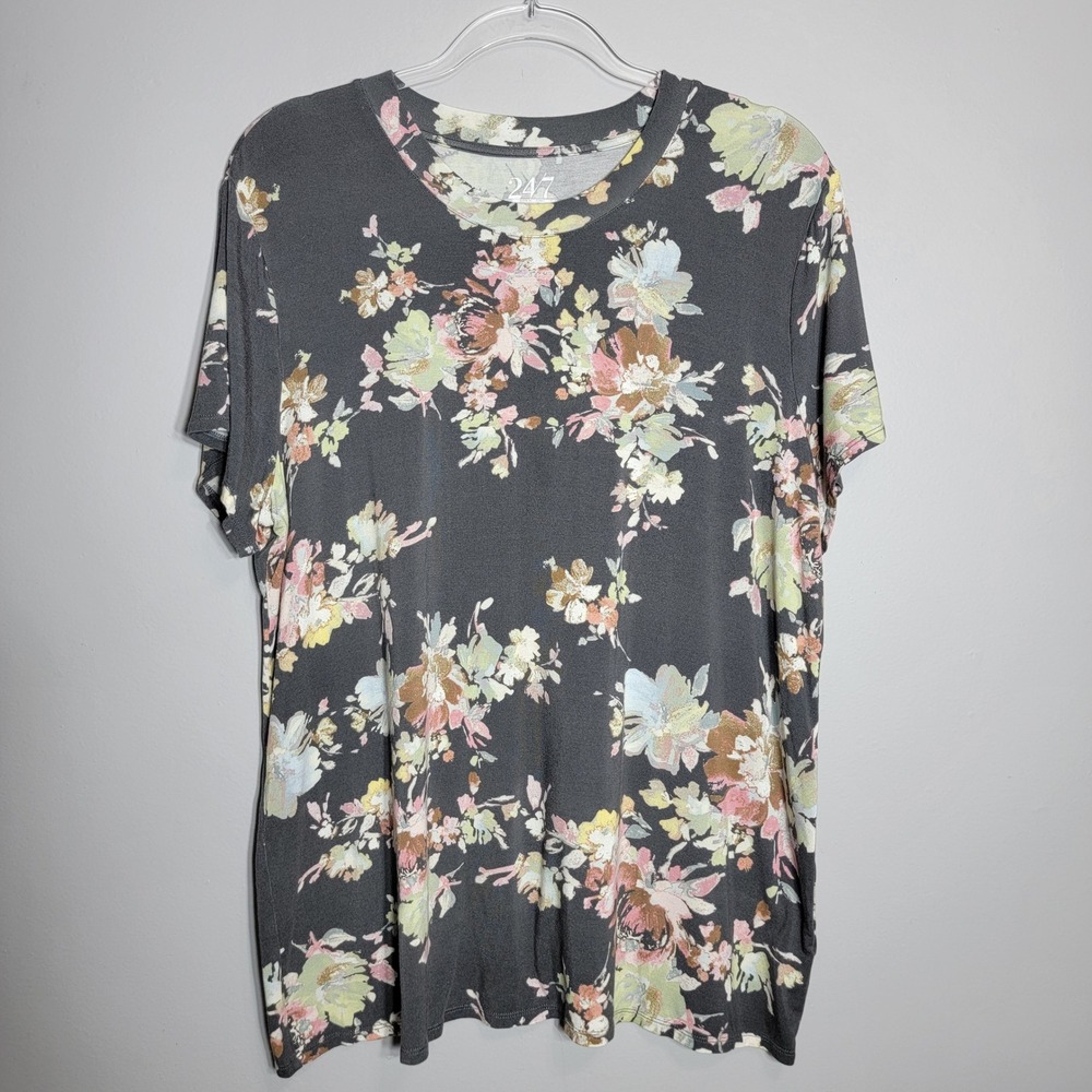 24/7 by Maurices Womens XXL Soft Gray Floral Short Sleeve Crew Neck Tee T-Shirt - Picture 2 of 8